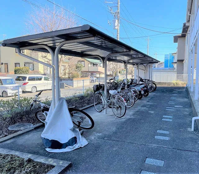 屋根付き駐輪場