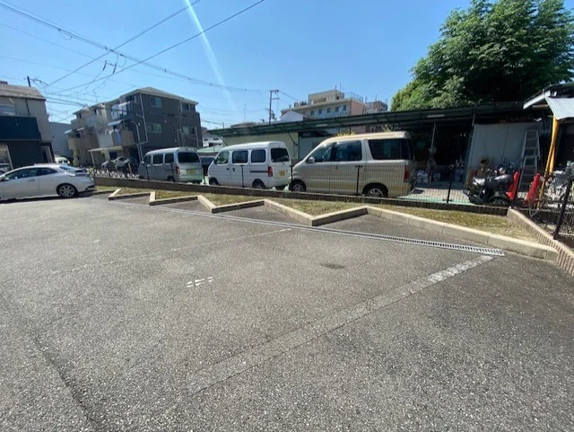 空きは店舗にお問い合わせください。