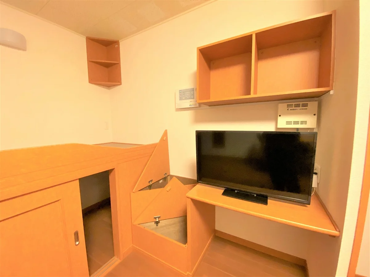 設備・使用は号室により異なる為、現況を優先致します。