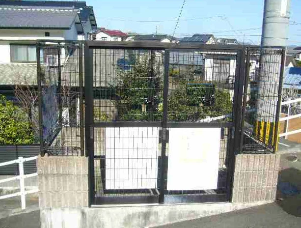 ゴミ置き場