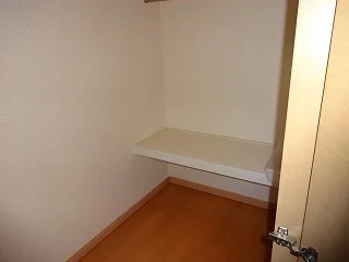 ハイベッド下収納