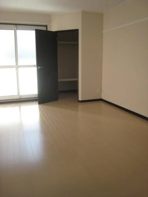 1階　フローリング