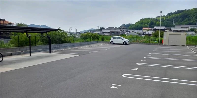 写真と現状が異なる場合は現状を優先