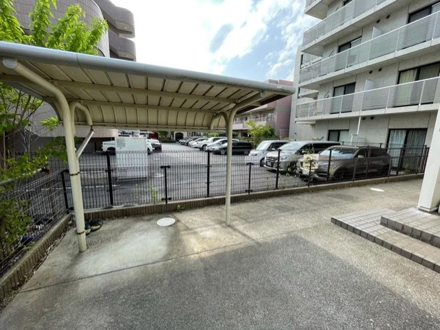 駐輪場　自転車＆原付のみ駐輪可