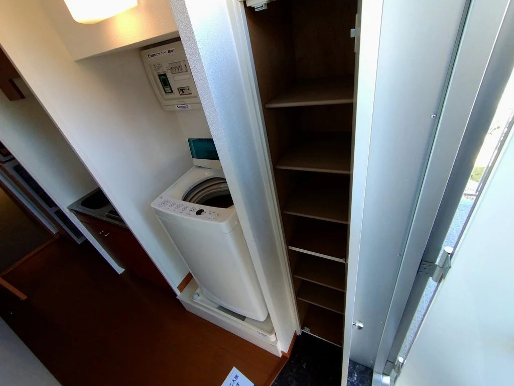 シューズボックス