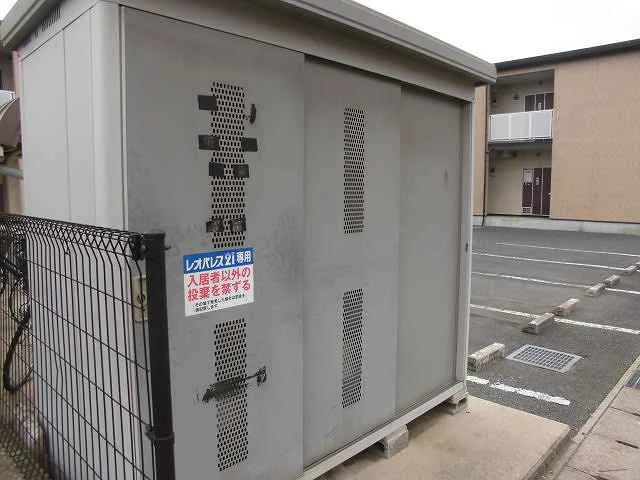 入居者様専用ゴミ庫です。