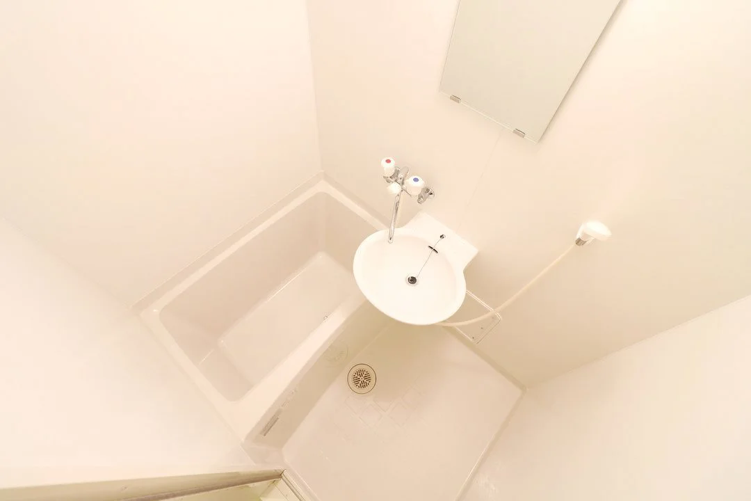 浴室乾燥機付きで雨の日もバッチリお洗濯！