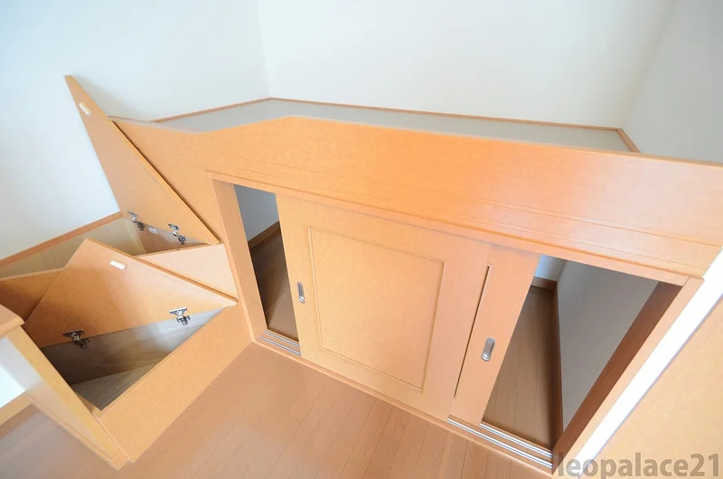 実際のお部屋と異なる場合がございます。