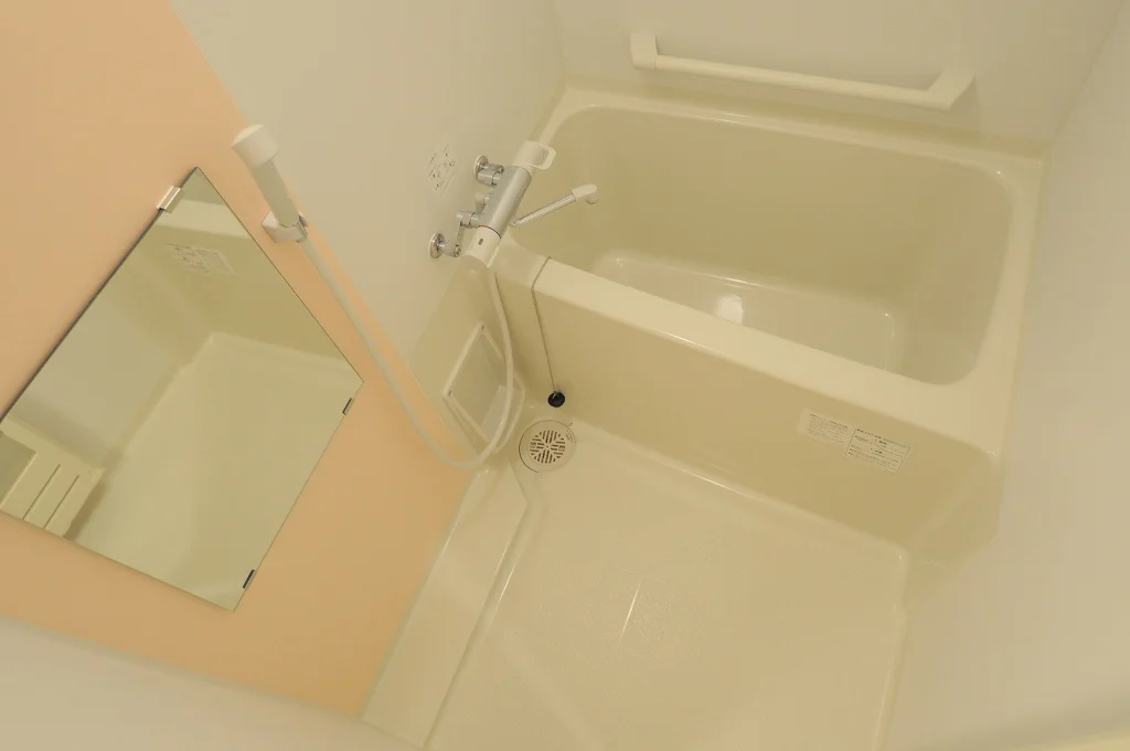 同シリーズの類似となります。現況を優先致します。