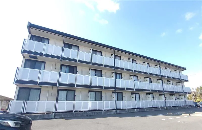 ベランダ側に駐車場あり