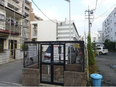 ゴミ置き場