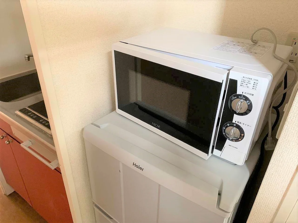 家具家電はメーカー等が異なる場合がございます。