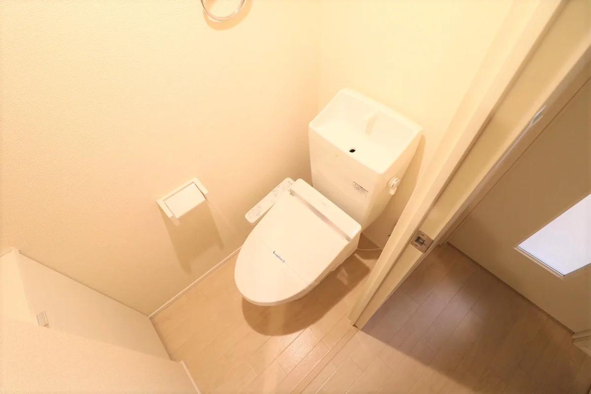 温水洗浄便座を完備しており快適な毎日を！