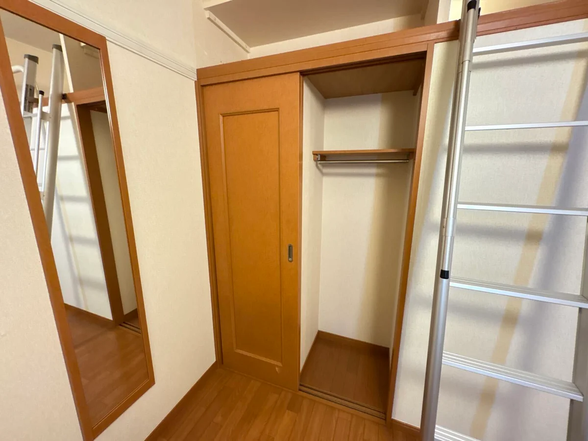 1階はフローリング、2階はじゅうたんです。