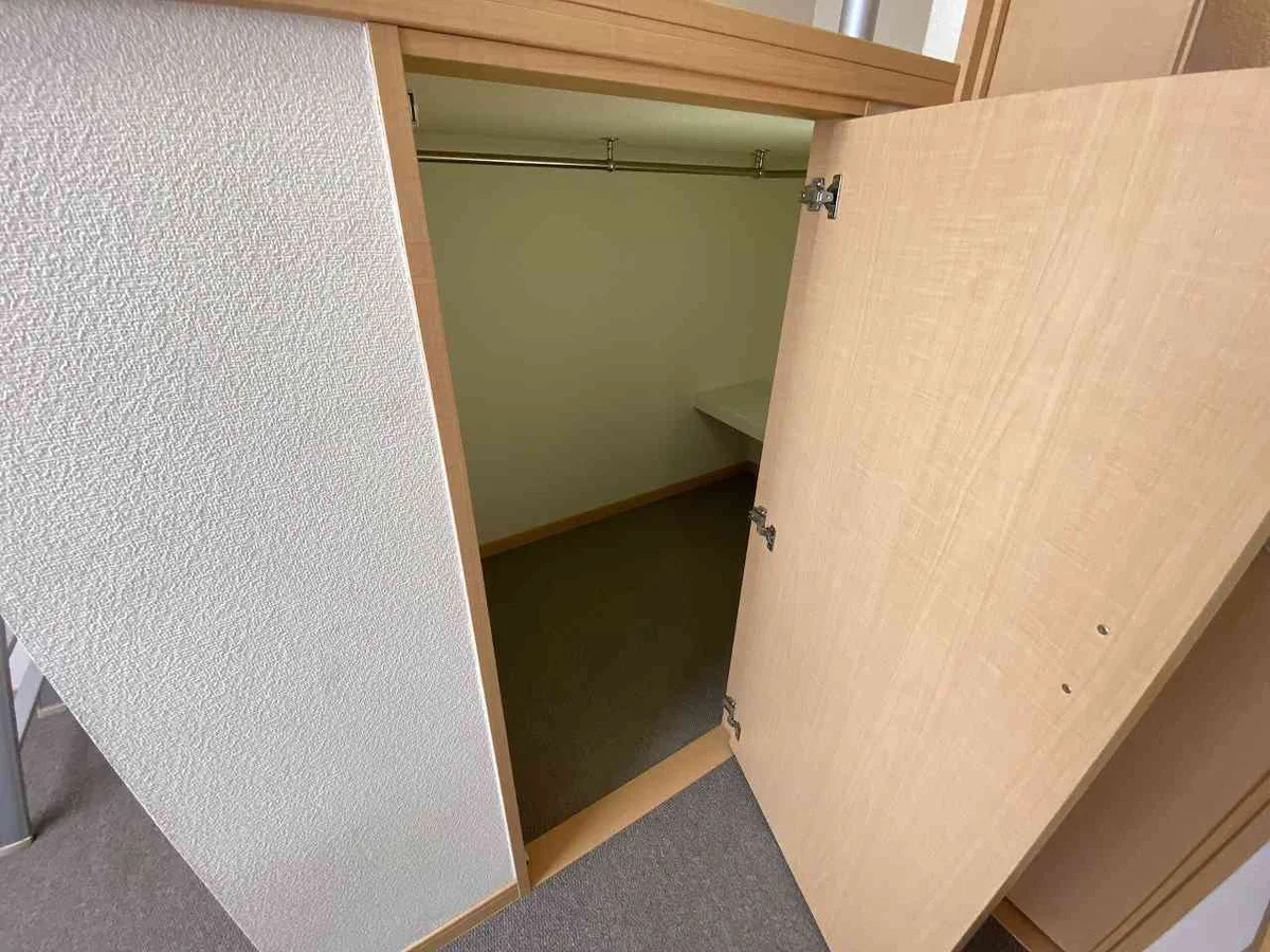 設備・使用は号室により異なる為、現況を優先致します。