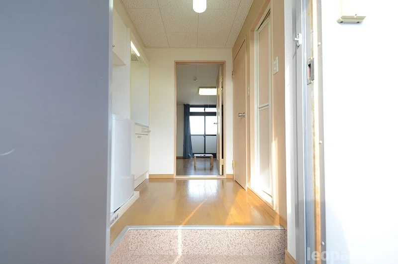 設備・使用は号室により異なる為、現況を優先いたします。