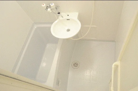 備品や設備仕様は号室等により異なります現地をご確認下さい。