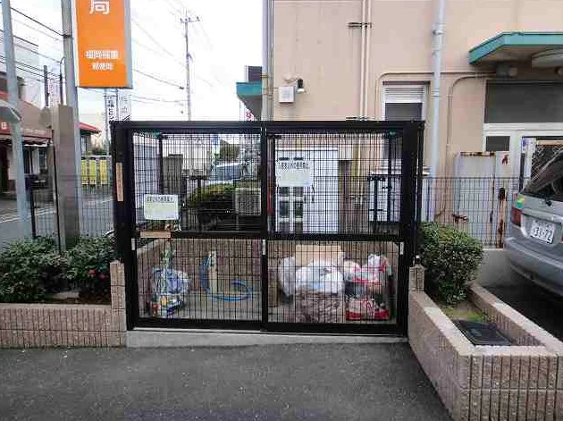 ゴミ置き場