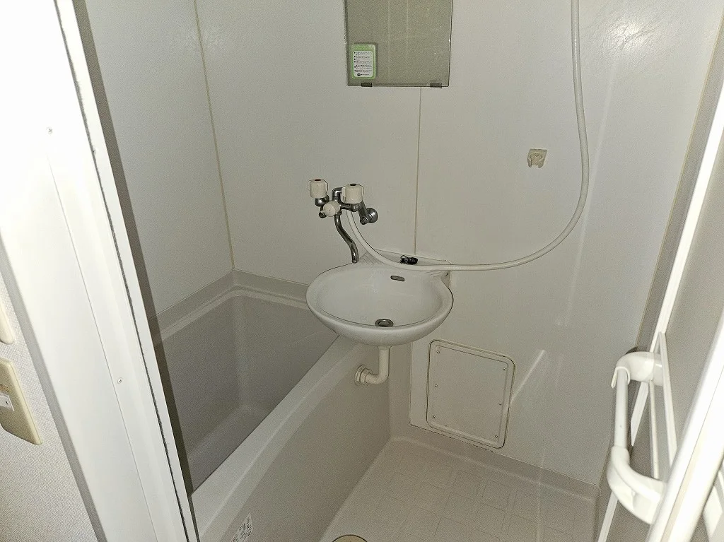 備品や設備仕様は号室等により異なります現地をご確認下さい。