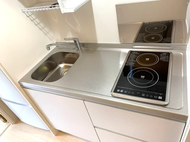 コンロの仕様が異なる場合があります