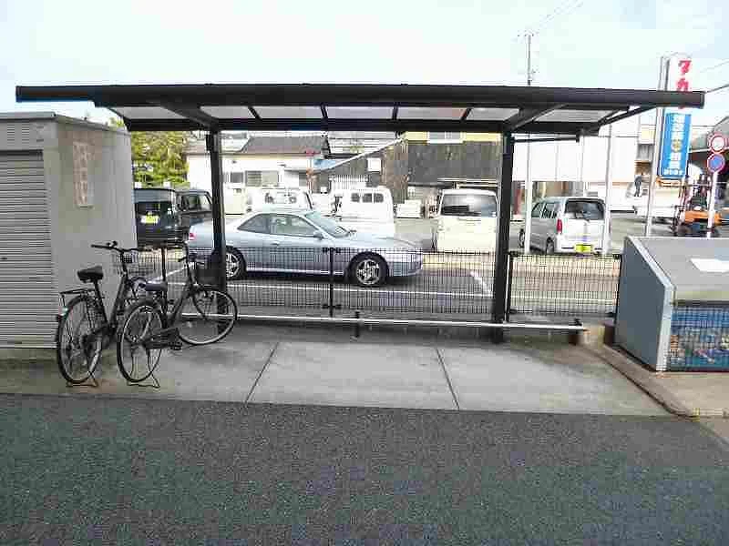 設備・使用は号室により異なる為、現況を優先いたします。