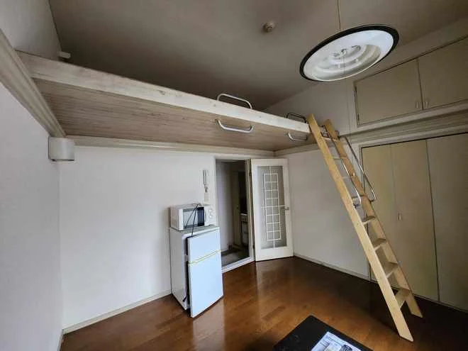 実際のお部屋と異なる場合がございます。