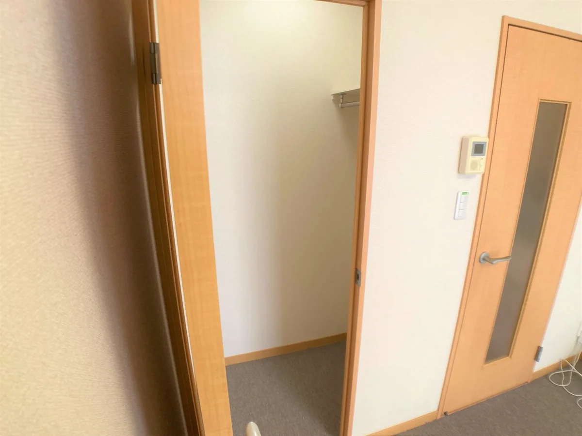 設備・使用は号室により異なる為、現況を優先いたします。