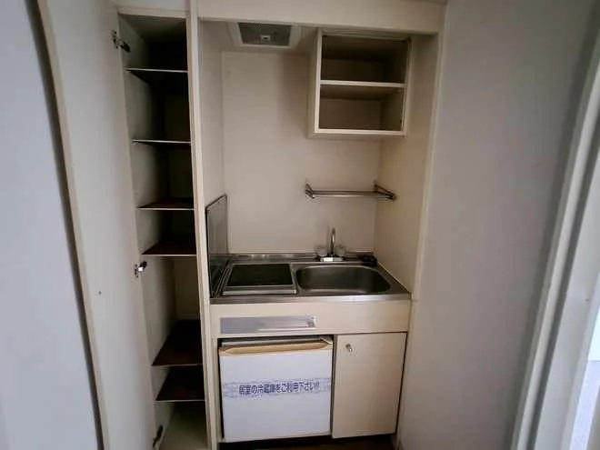 実際のお部屋と異なる場合がございます。