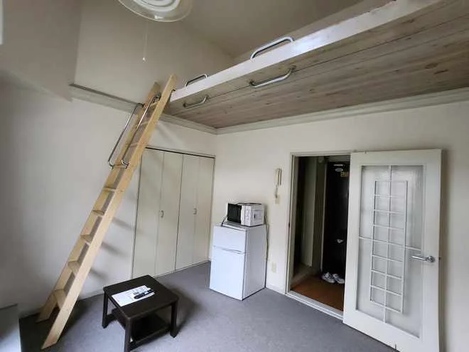 実際のお部屋と異なる場合がございます。