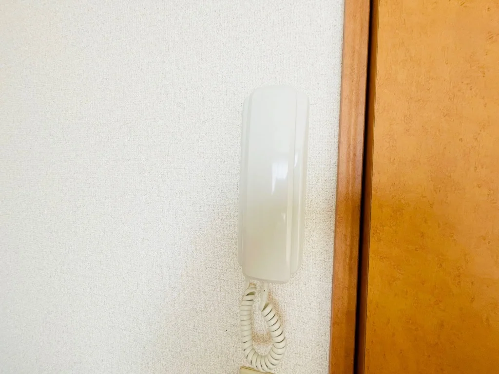 インターフォン