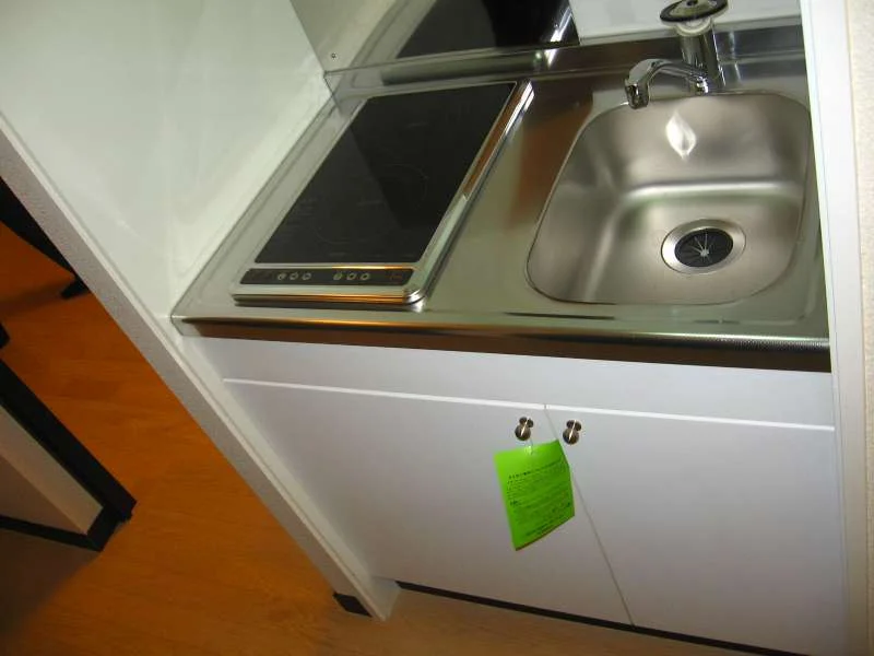 同シリーズの類似となります。現況を優先致します。