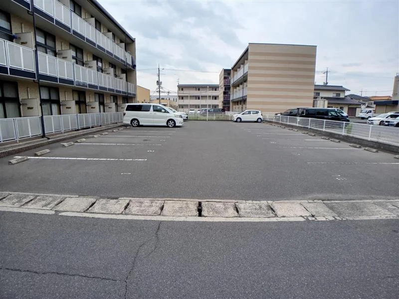 ※写真と現状が異なる場合は現状を優先