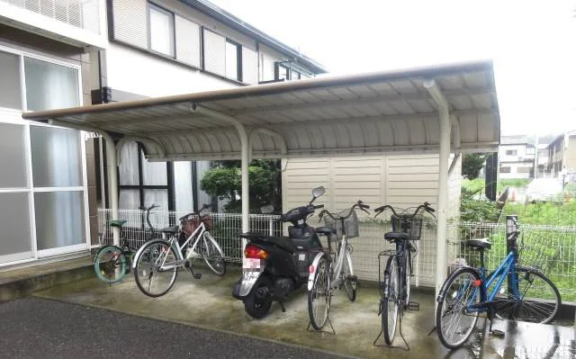 同タイプ部屋の写真となり設備等は現況と異なる場合があります。