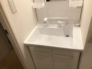 独立洗面台