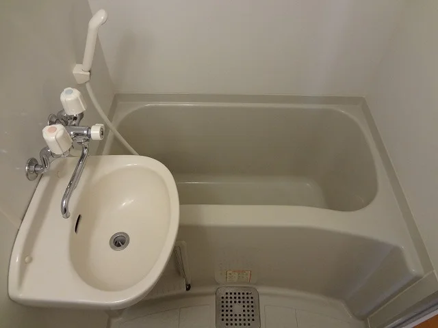 セパレートタイプなのでゆっくり湯船につかれます