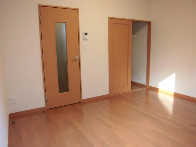 設備・仕様は号室により異なる為、現況を優先致します。