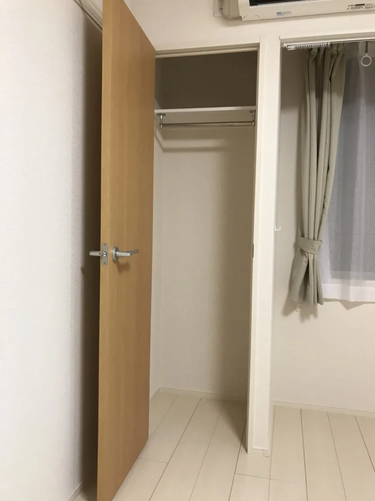 クローゼット