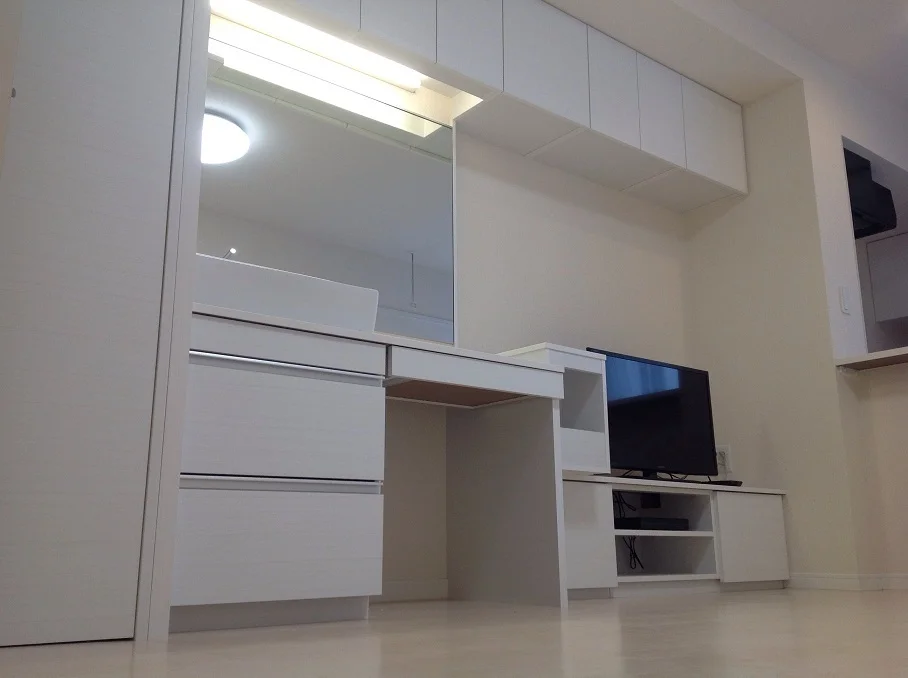 ※現況優先　カラー違いあり　独立洗面台と収納