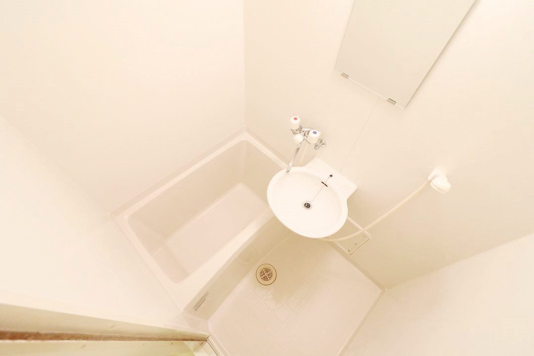 浴室乾燥機で雨や雪の日でもらくらくお洗濯！