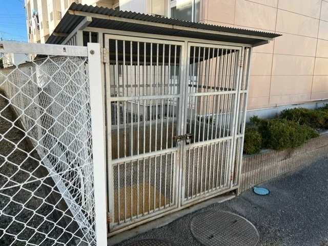 ごみ置場