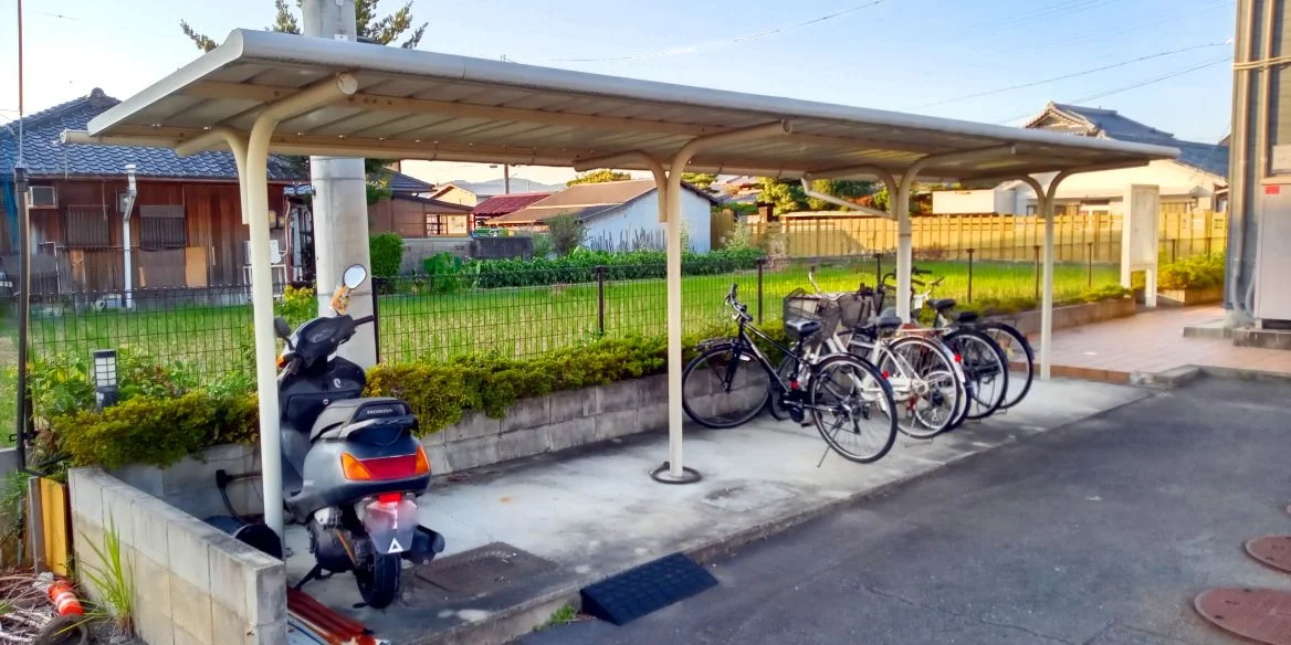 屋根付き駐輪場