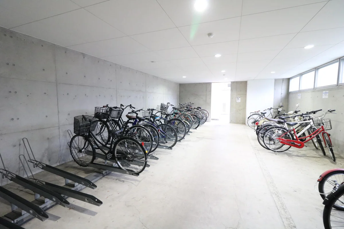 駐輪場完備で入居者様には無料提供しております。