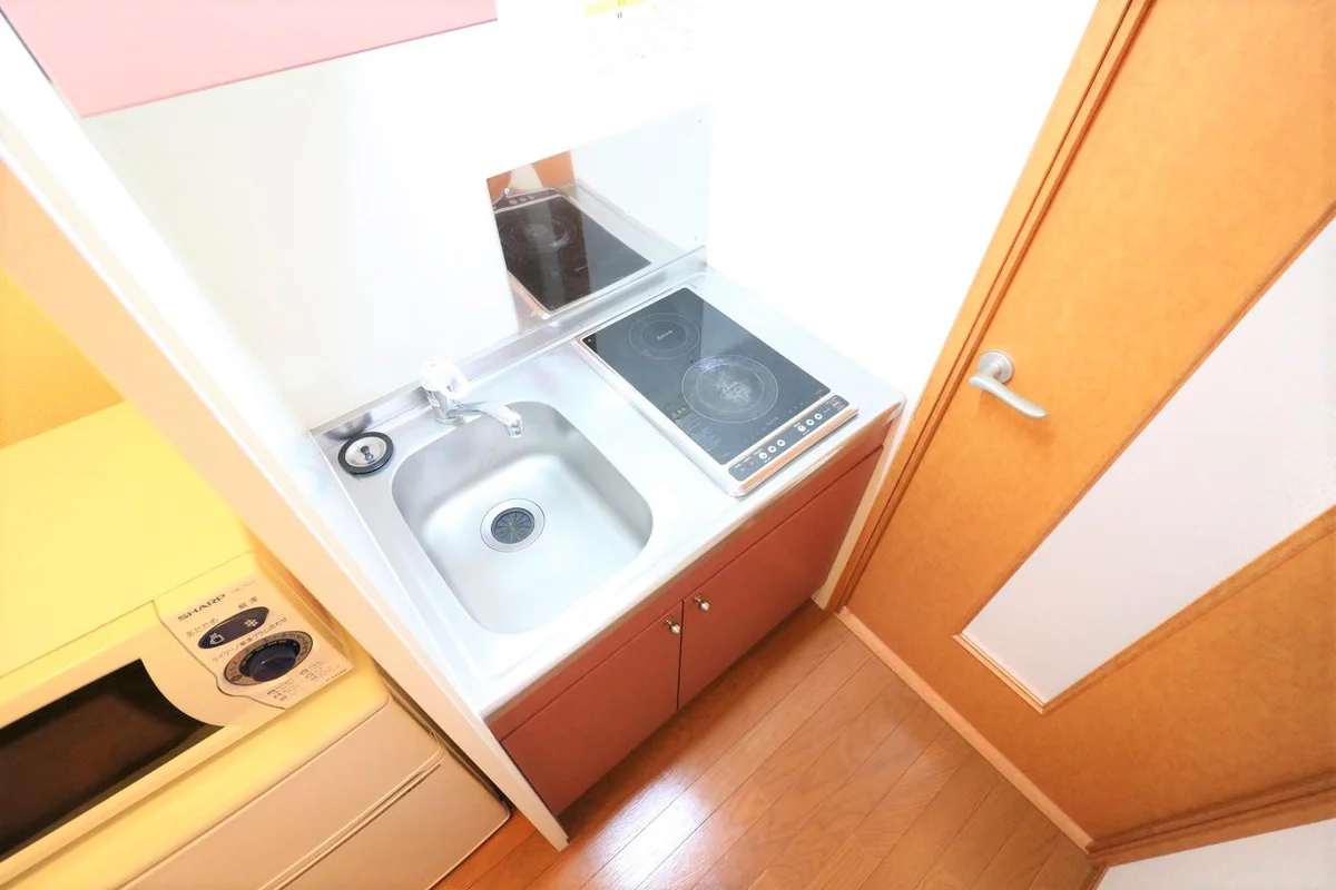 ２口コンロ付きラジエントヒータを設置