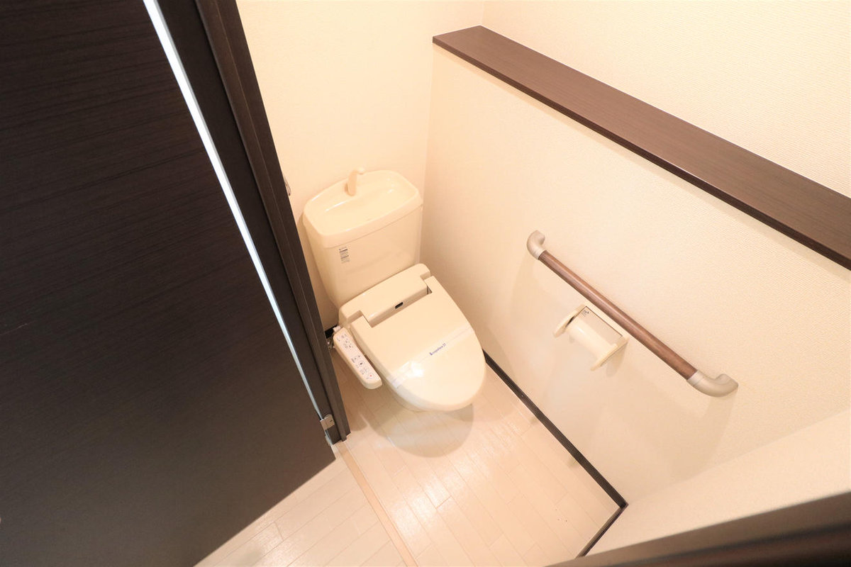 温水洗浄便座を完備しており快適な毎日を！