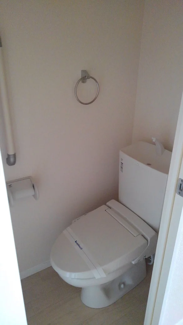 ウォシュレット付きになります。