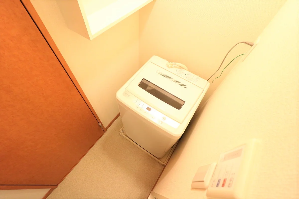 室内洗濯機完備によりお手軽に引越しが可能！