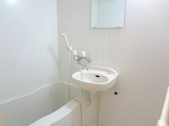 風呂トイレ別のため、ゆっくりと湯船につかれます！