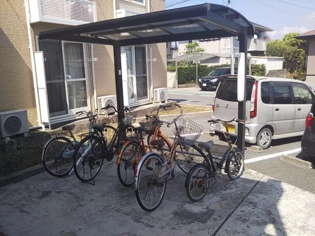 写真と現状が異なる場合は現状を優先します。