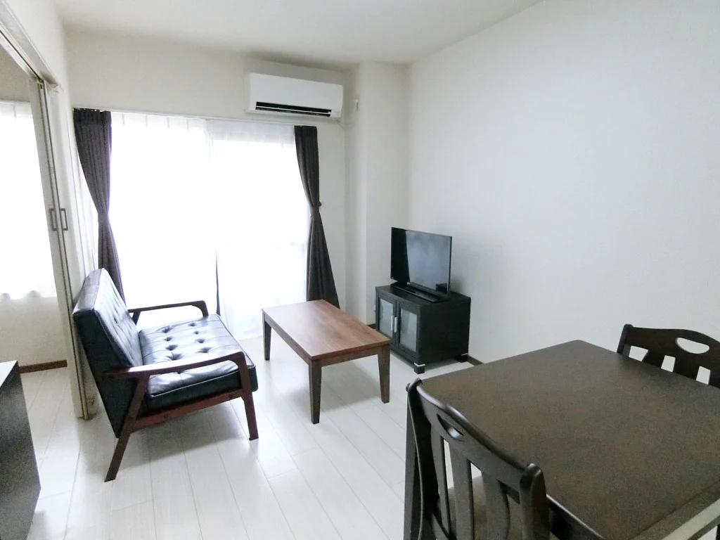 ※図面・写真と現場が異なる場合は現場を優先します。　※撮影用の観葉植物・食器調理器具・雑貨類等は御座いません。