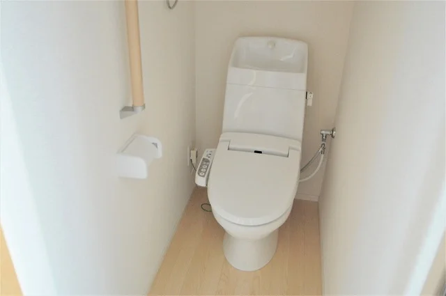 ウォシュレット付き